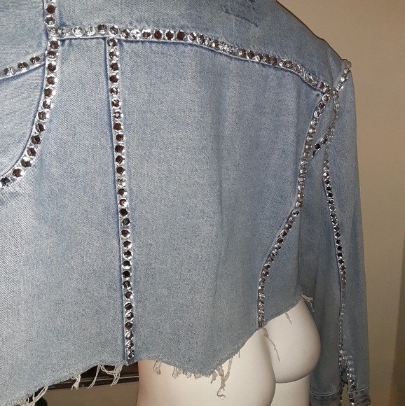 Custom Jean jacket - Picture 3 of 4